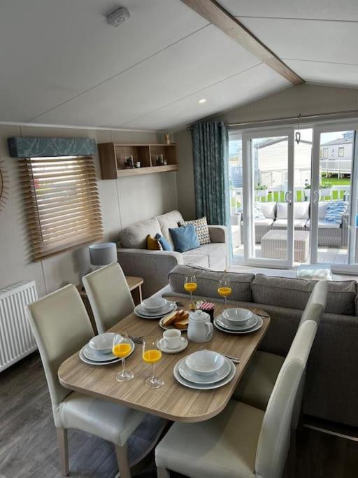Sandy Bay Caravan Getaway 뉴비긴-바이-더-씨 외부 사진